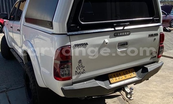 Buy Used Toyota Hilux White Car in Windhoek in Namibia Buy Used Toyota Hilux White Car in Windhoek in Namibia