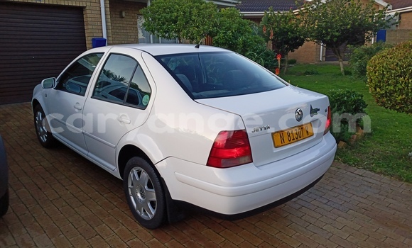 Acheter Occasion Voiture Volkswagen Jetta Blanc à Walvis Bay, Namibie Acheter Occasion Voiture Volkswagen Jetta Blanc à Walvis Bay, Namibie