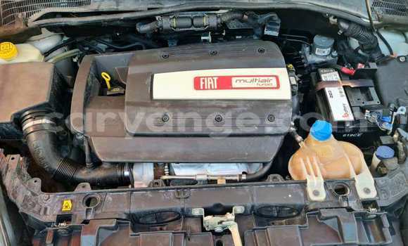 Acheter Occasion Voiture Fiat Punto Beige à Ondangwa, Oshikoto Acheter Occasion Voiture Fiat Punto Beige à Ondangwa, Oshikoto