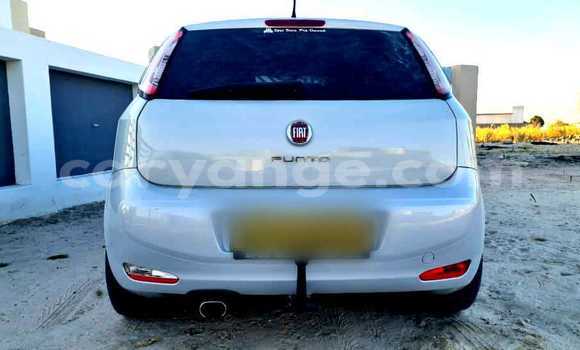 Acheter Occasion Voiture Fiat Punto Beige à Ondangwa, Oshikoto Acheter Occasion Voiture Fiat Punto Beige à Ondangwa, Oshikoto