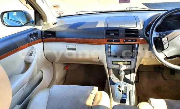 Acheter Occasion Voiture Toyota Avensis Gris à Windhoek, Namibie Acheter Occasion Voiture Toyota Avensis Gris à Windhoek, Namibie