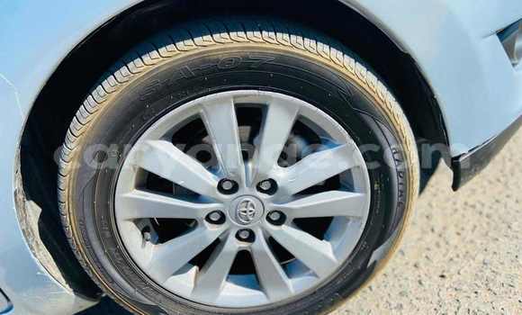 Acheter Occasion Voiture Toyota Auris Gris à Windhoek, Namibie Acheter Occasion Voiture Toyota Auris Gris à Windhoek, Namibie