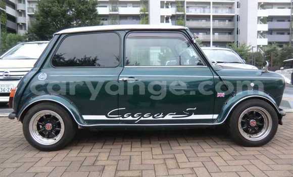 Buy Used Rover Mini Green Car in Luderitz in Karas Buy Used Rover Mini Green Car in Luderitz in Karas