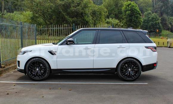 Acheter Occasion Voiture Land Rover Range Rover Blanc à Karasburg, Karas Acheter Occasion Voiture Land Rover Range Rover Blanc à Karasburg, Karas