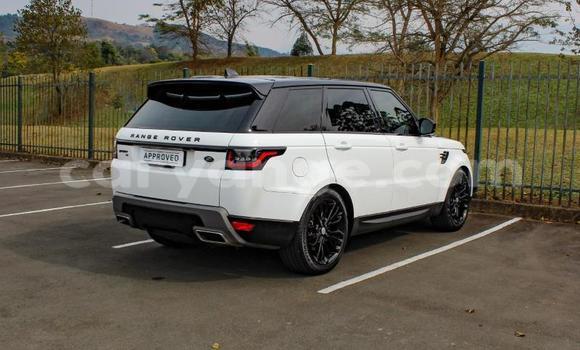 Acheter Occasion Voiture Land Rover Range Rover Blanc à Karasburg, Karas Acheter Occasion Voiture Land Rover Range Rover Blanc à Karasburg, Karas