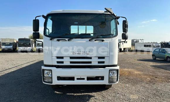 Acheter Occasion Utilitaire Isuzu FTR 850 Blanc à Import - Dubai, Namibie Acheter Occasion Utilitaire Isuzu FTR 850 Blanc à Import - Dubai, Namibie