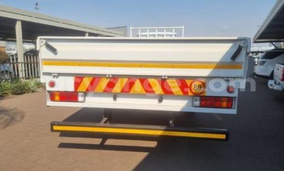 Buy Used Man Silent White Truck in Grootfontein in Namibia Buy Used Man Silent White Truck in Grootfontein in Namibia