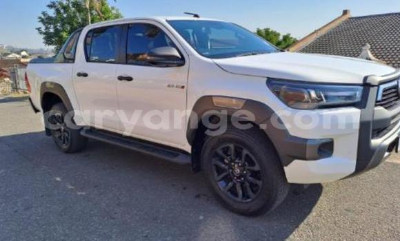 Acheter Occasion Voiture Toyota Hilux Blanc à Gobabis, Omaheke Acheter Occasion Voiture Toyota Hilux Blanc à Gobabis, Omaheke