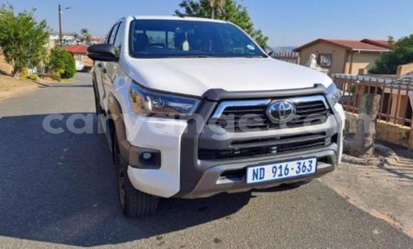 Acheter Occasion Voiture Toyota Hilux Blanc à Gobabis, Omaheke Acheter Occasion Voiture Toyota Hilux Blanc à Gobabis, Omaheke