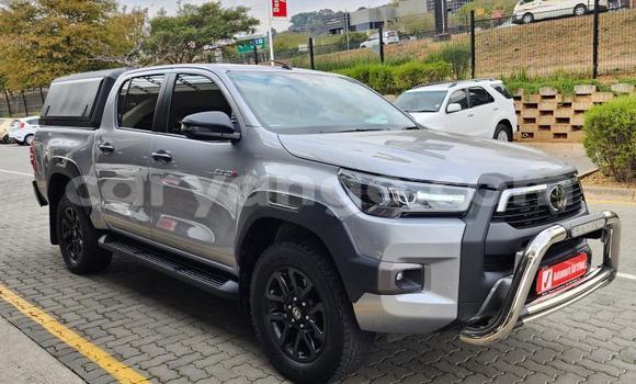 Acheter Occasion Voiture Toyota Hilux Gris à Karasburg, Karas
