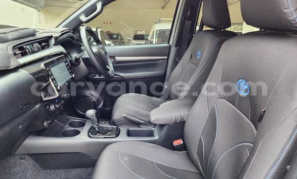 Acheter Occasion Voiture Toyota Hilux Gris à Karasburg, Karas Acheter Occasion Voiture Toyota Hilux Gris à Karasburg, Karas