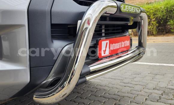 Acheter Occasion Voiture Toyota Hilux Gris à Karasburg, Karas Acheter Occasion Voiture Toyota Hilux Gris à Karasburg, Karas