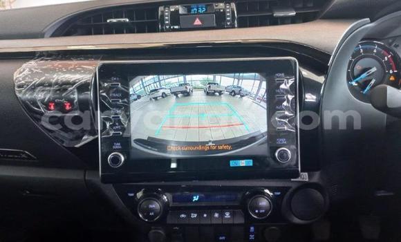 Acheter Occasion Voiture Toyota Hilux Blanc à Grootfontein, Namibie Acheter Occasion Voiture Toyota Hilux Blanc à Grootfontein, Namibie