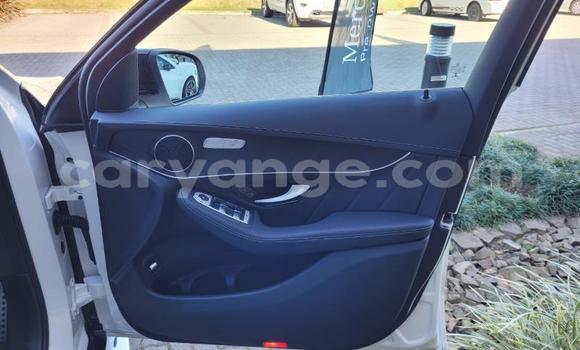 Acheter Occasion Voiture Mercedes-Benz AMG GLC Blanc à Karasburg, Karas Acheter Occasion Voiture Mercedes-Benz AMG GLC Blanc à Karasburg, Karas