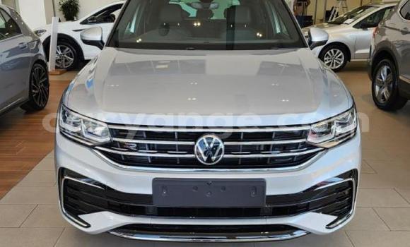 Acheter Occasion Voiture Volkswagen Tiguan Gris à Karasburg, Karas Acheter Occasion Voiture Volkswagen Tiguan Gris à Karasburg, Karas