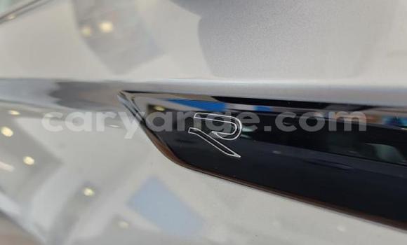 Acheter Occasion Voiture Volkswagen Tiguan Gris à Karasburg, Karas Acheter Occasion Voiture Volkswagen Tiguan Gris à Karasburg, Karas