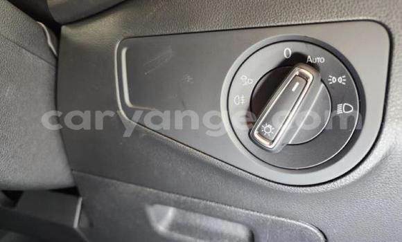 Acheter Occasion Voiture Volkswagen Tiguan Gris à Karasburg, Karas Acheter Occasion Voiture Volkswagen Tiguan Gris à Karasburg, Karas