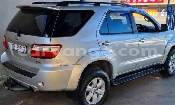 Buy Used Toyota Fortuner Silver Car in Windhoek in Namibia Buy Used Toyota Fortuner Silver Car in Windhoek in Namibia