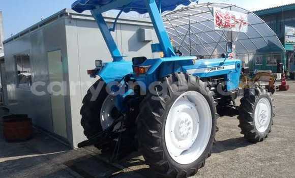 Buy Used Ford E 150 Cargo Van Blue Truck in Henties Bay in Erongo Buy Used Ford E 150 Cargo Van Blue Truck in Henties Bay in Erongo