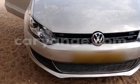 Acheter Occasion Voiture Volkswagen Polo Gris à Oshakati, Namibie Acheter Occasion Voiture Volkswagen Polo Gris à Oshakati, Namibie