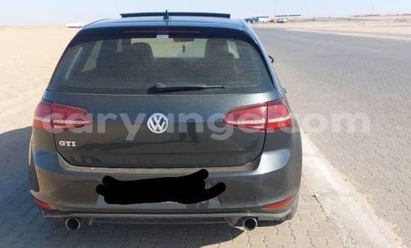 Acheter Occasion Voiture Abarth 124 Spider Noir à Windhoek, Namibie Acheter Occasion Voiture Abarth 124 Spider Noir à Windhoek, Namibie