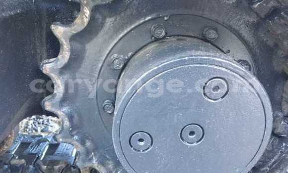 Buy Used Caterpillar 120 Blue Truck in Khorixas in Kunene Buy Used Caterpillar 120 Blue Truck in Khorixas in Kunene