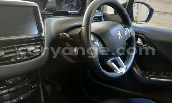 Acheter Occasion Voiture Peugeot 208 Noir à Windhoek, Namibie Acheter Occasion Voiture Peugeot 208 Noir à Windhoek, Namibie