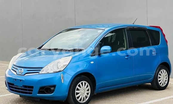 Acheter Occasion Voiture Nissan 300ZX Bleu à Windhoek, Namibie Acheter Occasion Voiture Nissan 300ZX Bleu à Windhoek, Namibie