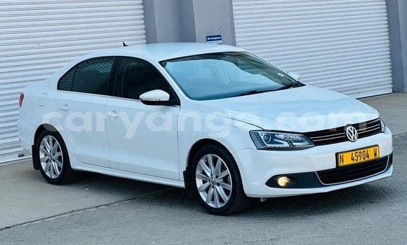 Acheter Occasion Voiture Toyota Alphard Blanc à Windhoek, Namibie Acheter Occasion Voiture Toyota Alphard Blanc à Windhoek, Namibie