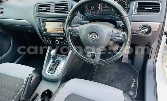 Acheter Occasion Voiture Toyota Alphard Blanc à Windhoek, Namibie Acheter Occasion Voiture Toyota Alphard Blanc à Windhoek, Namibie