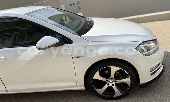 Acheter Occasion Voiture Volkswagen Golf Blanc à Windhoek, Namibie Acheter Occasion Voiture Volkswagen Golf Blanc à Windhoek, Namibie