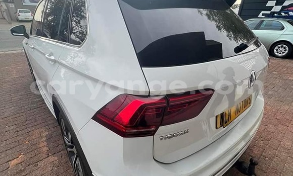 Buy Used Volkswagen Tiguan White Car in Windhoek in Namibia Buy Used Volkswagen Tiguan White Car in Windhoek in Namibia