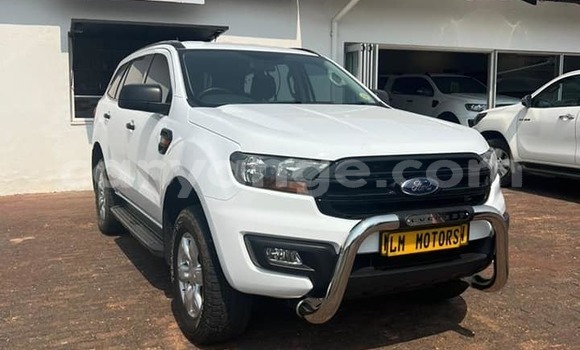 Buy Used Ford Everest White Car in Windhoek in Namibia Buy Used Ford Everest White Car in Windhoek in Namibia