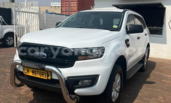 Buy Used Ford Everest White Car in Windhoek in Namibia Buy Used Ford Everest White Car in Windhoek in Namibia