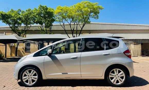 Buy Used Honda Jazz Silver Car in Windhoek in Namibia Buy Used Honda Jazz Silver Car in Windhoek in Namibia