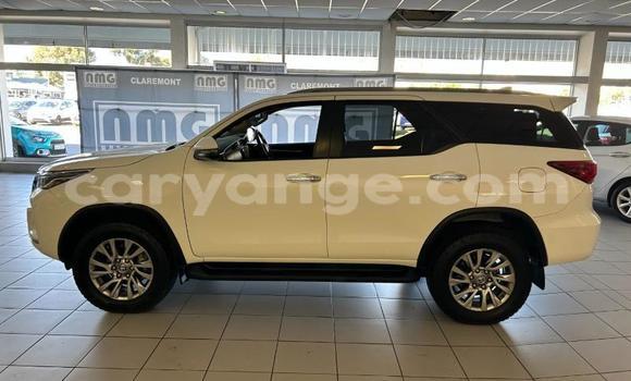Buy Used Toyota Fortuner White Car in Windhoek in Namibia Buy Used Toyota Fortuner White Car in Windhoek in Namibia
