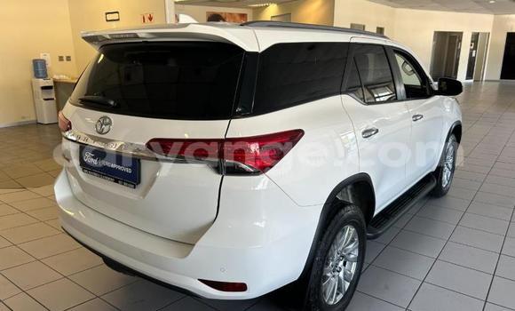 Buy Used Toyota Fortuner White Car in Windhoek in Namibia Buy Used Toyota Fortuner White Car in Windhoek in Namibia
