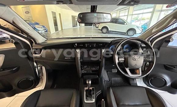 Buy Used Toyota Fortuner White Car in Windhoek in Namibia Buy Used Toyota Fortuner White Car in Windhoek in Namibia