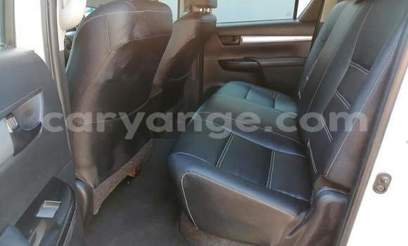 Buy Used Toyota Hilux White Car in Windhoek in Namibia Buy Used Toyota Hilux White Car in Windhoek in Namibia