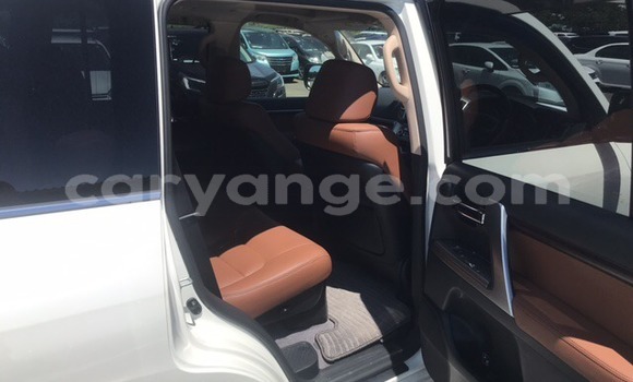 Buy Used Toyota Land Cruiser White Car in Windhoek in Namibia Buy Used Toyota Land Cruiser White Car in Windhoek in Namibia