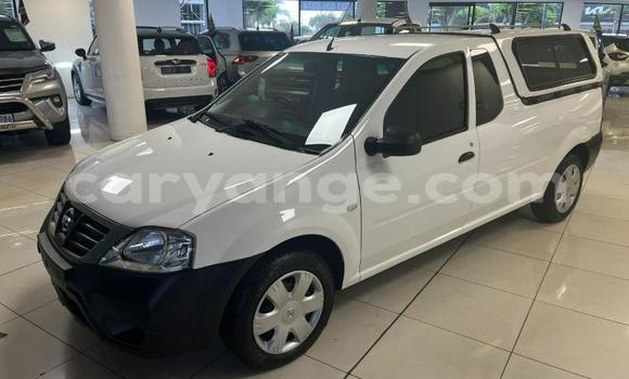 Buy Used Nissan NP 300 White Car in Gobabis in Omaheke Buy Used Nissan NP 300 White Car in Gobabis in Omaheke