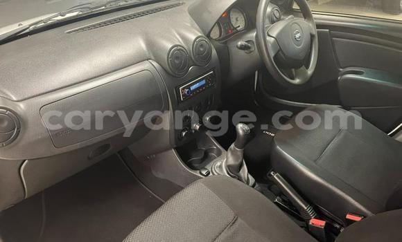 Buy Used Nissan NP 300 White Car in Gobabis in Omaheke Buy Used Nissan NP 300 White Car in Gobabis in Omaheke