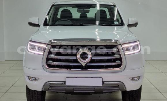 Buy Used GMC Sierra White Car in Gobabis in Omaheke Buy Used GMC Sierra White Car in Gobabis in Omaheke