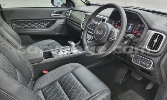 Buy Used GMC Sierra White Car in Gobabis in Omaheke Buy Used GMC Sierra White Car in Gobabis in Omaheke