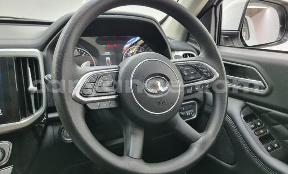 Buy Used GMC Sierra White Car in Gobabis in Omaheke Buy Used GMC Sierra White Car in Gobabis in Omaheke