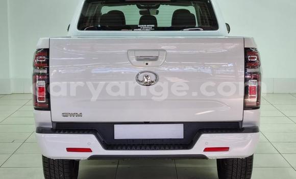 Buy Used GMC Sierra White Car in Gobabis in Omaheke Buy Used GMC Sierra White Car in Gobabis in Omaheke