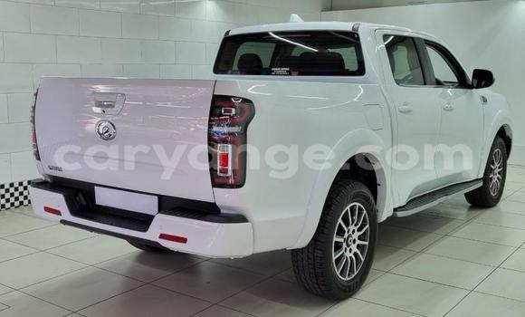 Buy Used GMC Sierra White Car in Gobabis in Omaheke Buy Used GMC Sierra White Car in Gobabis in Omaheke
