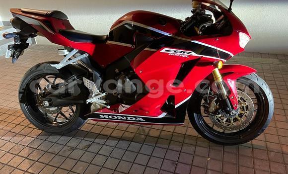 Buy Used Honda CBR Red Bike in Windhoek in Namibia