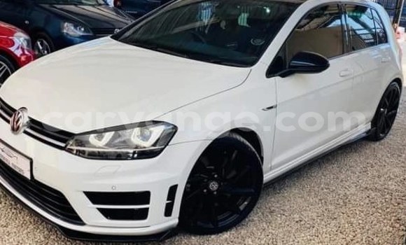 Acheter Occasion Voiture Volkswagen Golf Blanc à Windhoek, Namibie