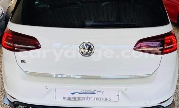 Buy Used Volkswagen Golf White Car in Windhoek in Namibia Buy Used Volkswagen Golf White Car in Windhoek in Namibia